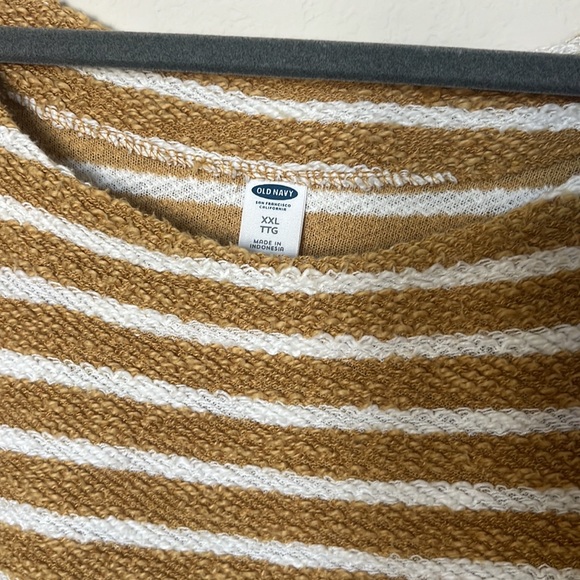 Mustard and White Striped Sweater - Picture 4 of 4